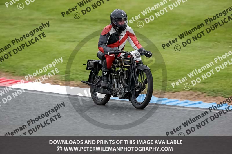 Vintage motorcycle club;eventdigitalimages;mallory park;mallory park trackday photographs;no limits trackdays;peter wileman photography;trackday digital images;trackday photos;vmcc festival 1000 bikes photographs